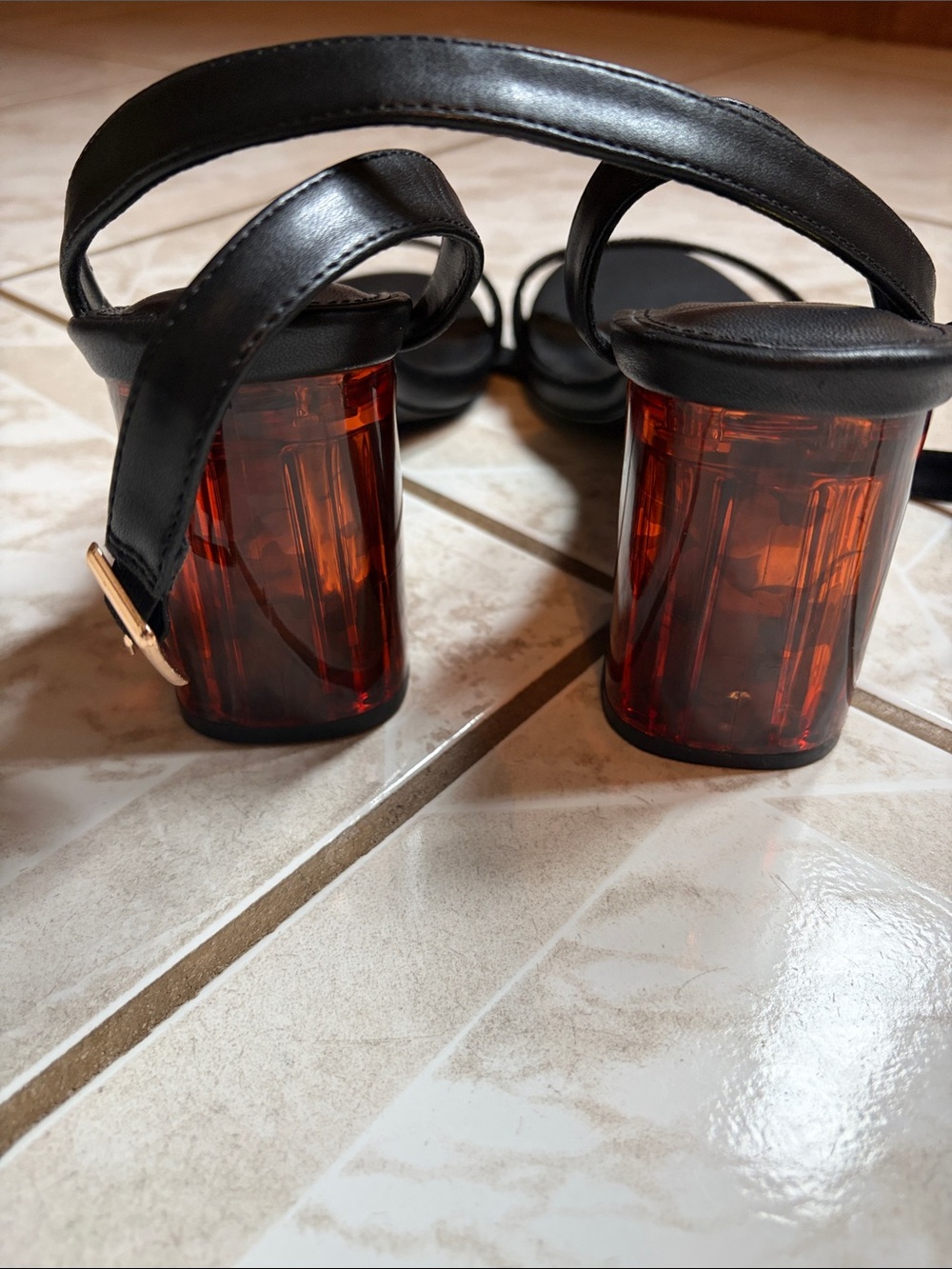NWOT Lulu's Black Saylee Ankle Strap Sandal Amberww Tortoiseshell Block Heel 8 - Picture 7 of 9